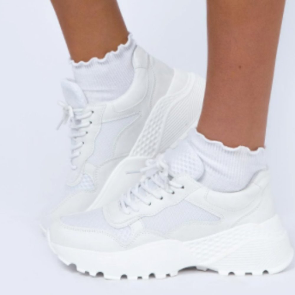 THERAPY BUSTA SNEAKERS ALL WHITE